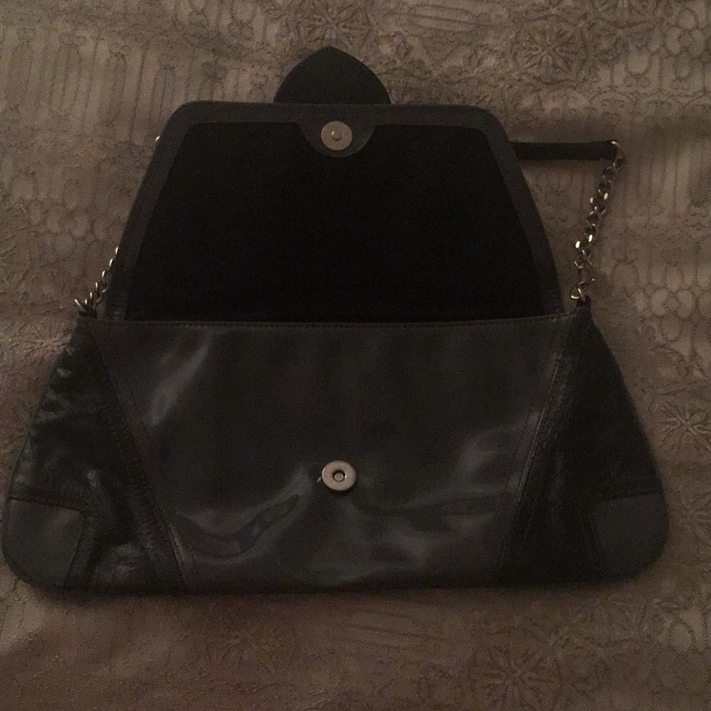 Handbag - Picture 2 of 5